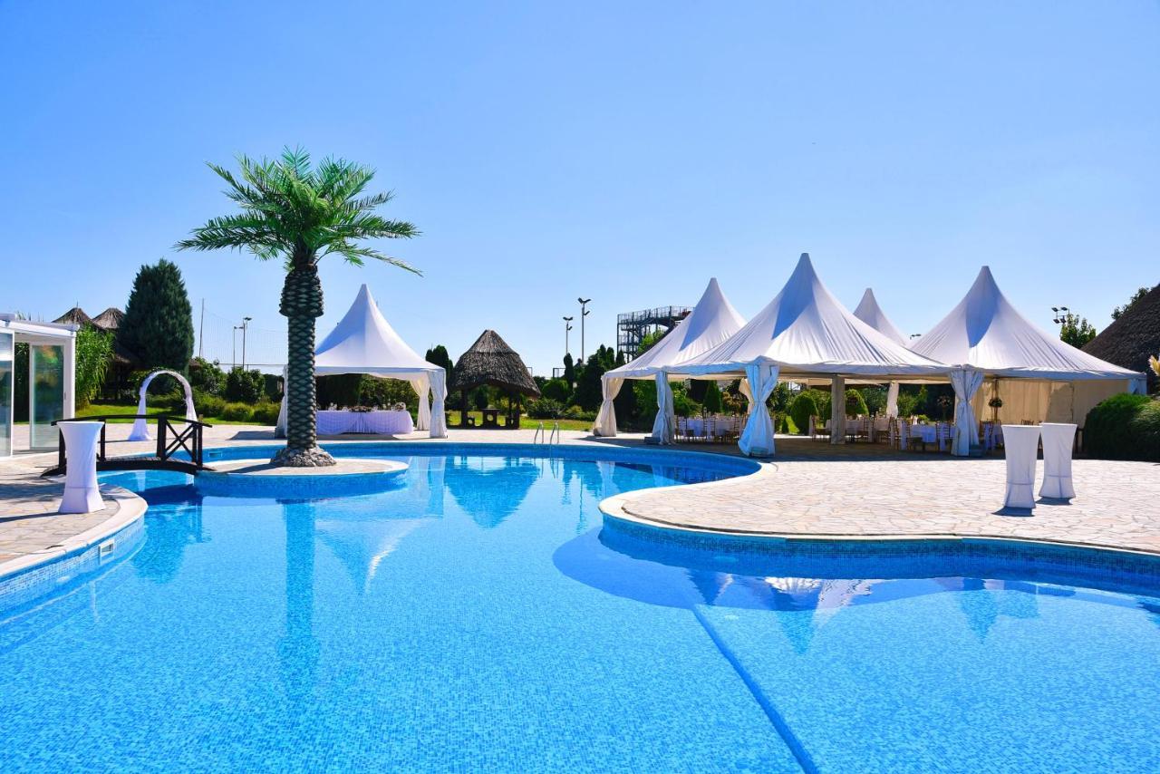 S Club Resort Hotel Aqua Park And Spa Beograd Bagian luar foto