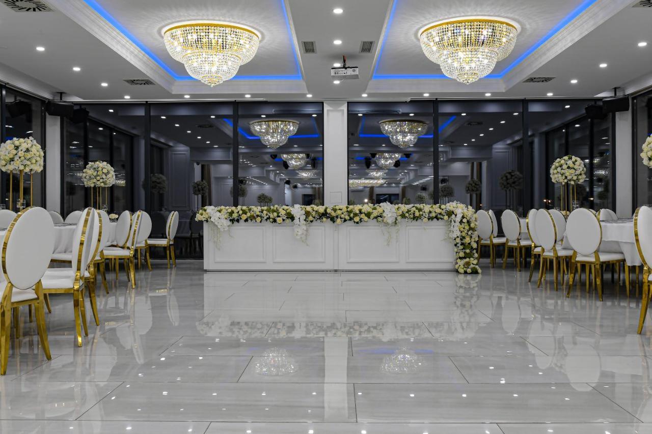 S Club Resort Hotel Aqua Park And Spa Beograd Bagian luar foto