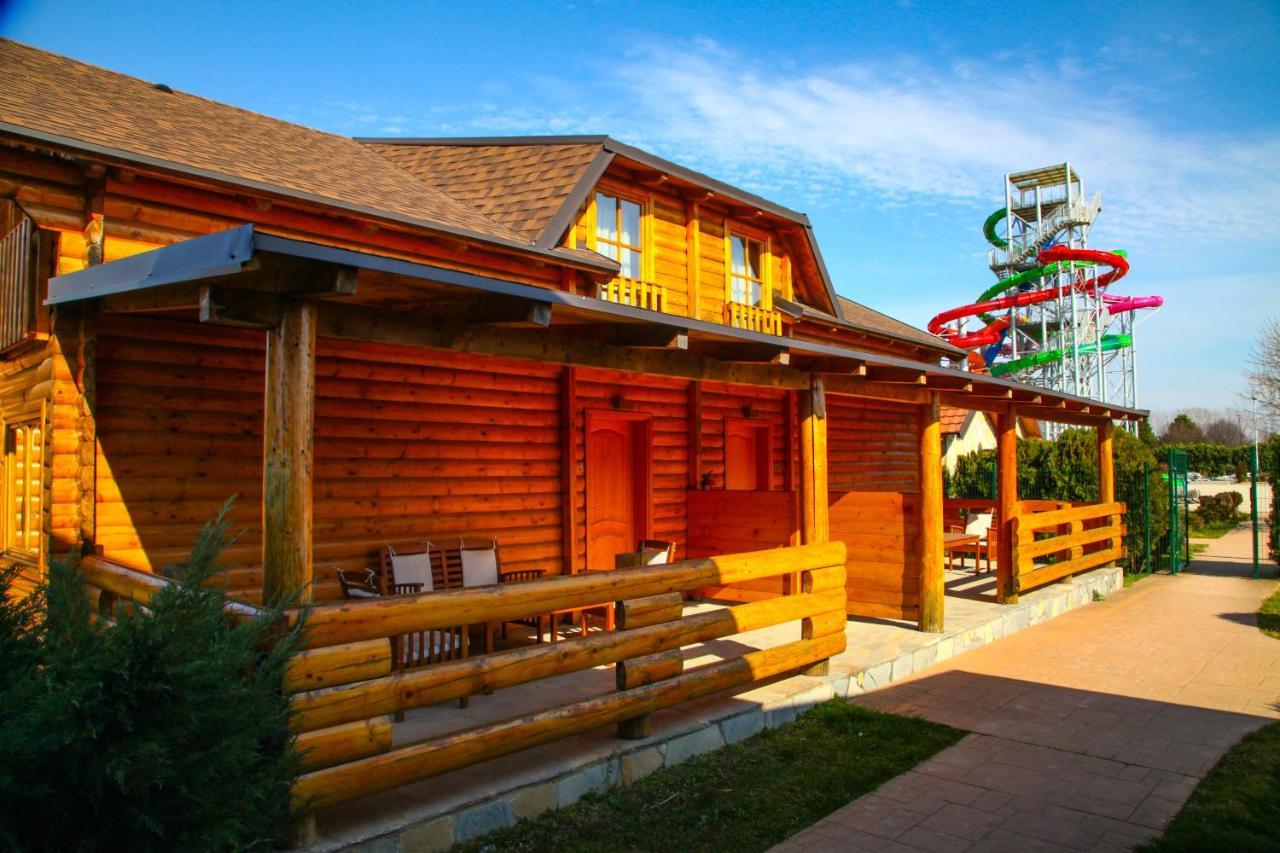 S Club Resort Hotel Aqua Park And Spa Beograd Bagian luar foto