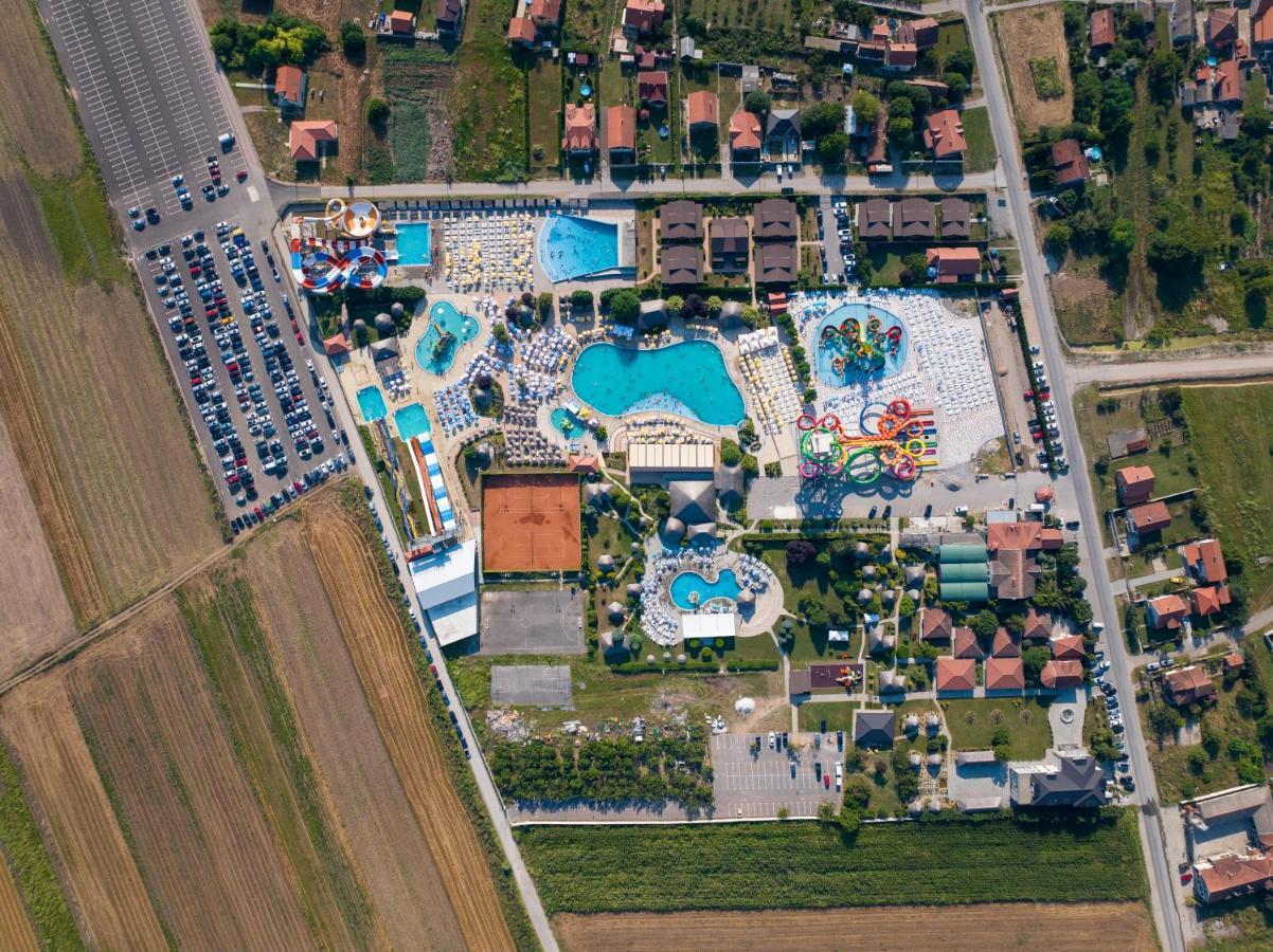 S Club Resort Hotel Aqua Park And Spa Beograd Bagian luar foto